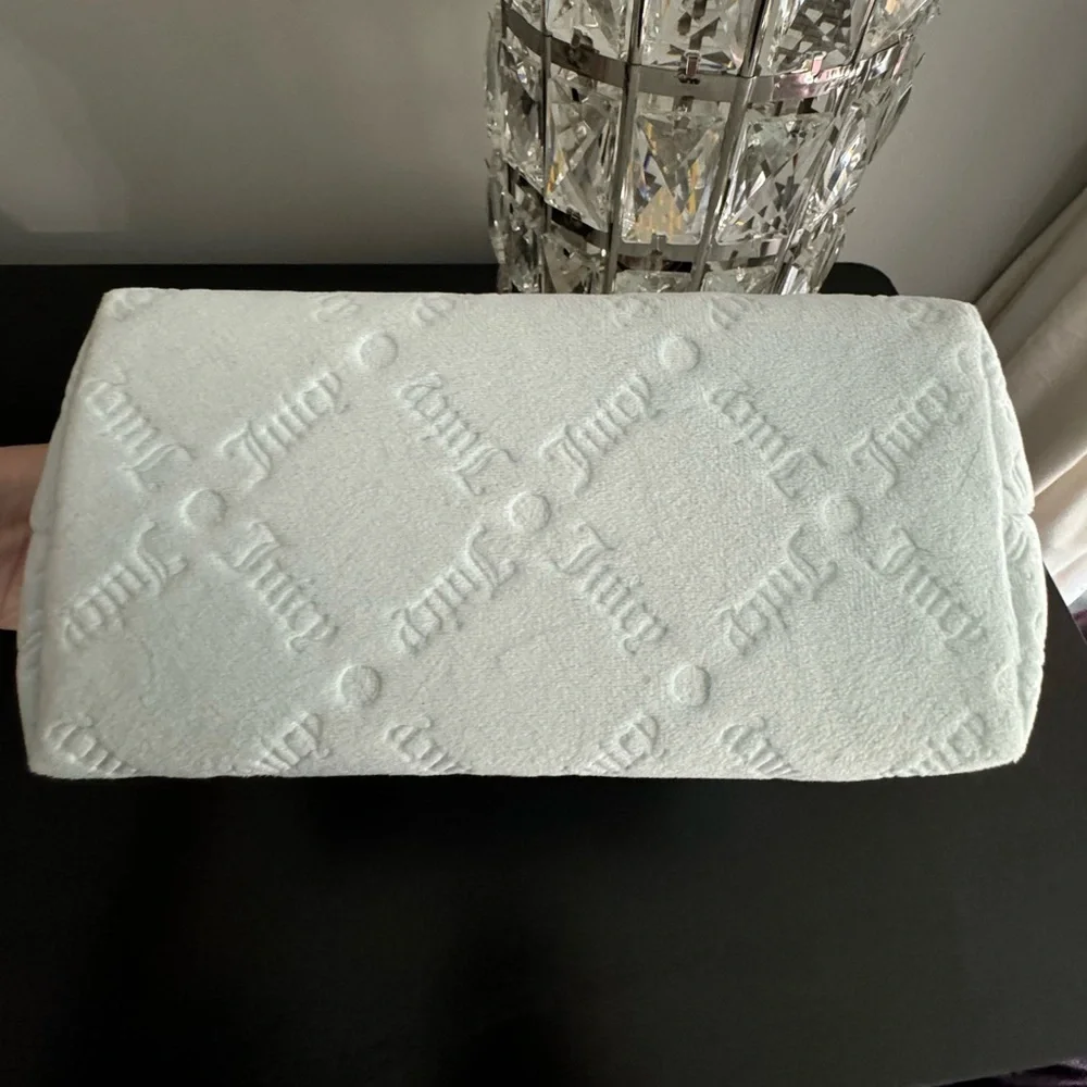 NWT Juicy Couture Large Travel Cosmetic Bag